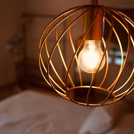 L'Amarante Chambres D'Hotes Ou Gite Citadin Тё Экстерьер фото